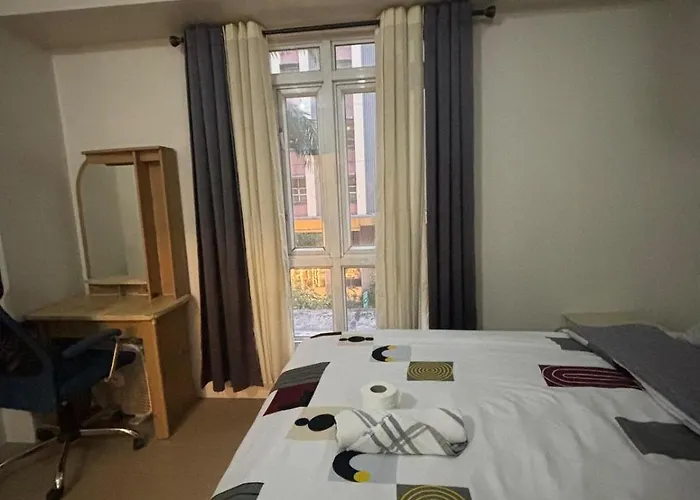 2b Family Suite-150 Newport Boulevard Hotel